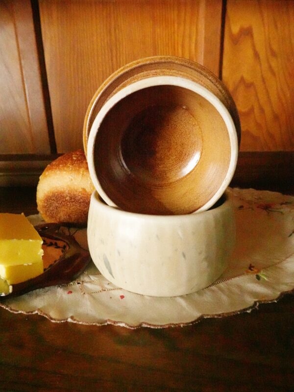 Medium Mushroom Butter Keeper Matsutake
