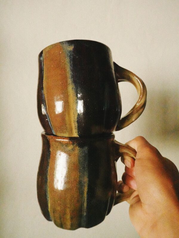 Twisted Handle 90s Mug Set